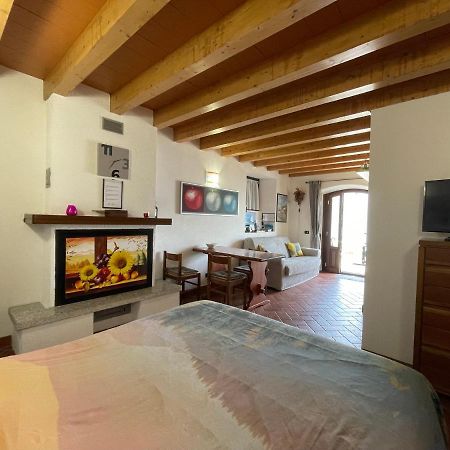 Apartamento Piccolo Girasole Menaggio Exterior foto