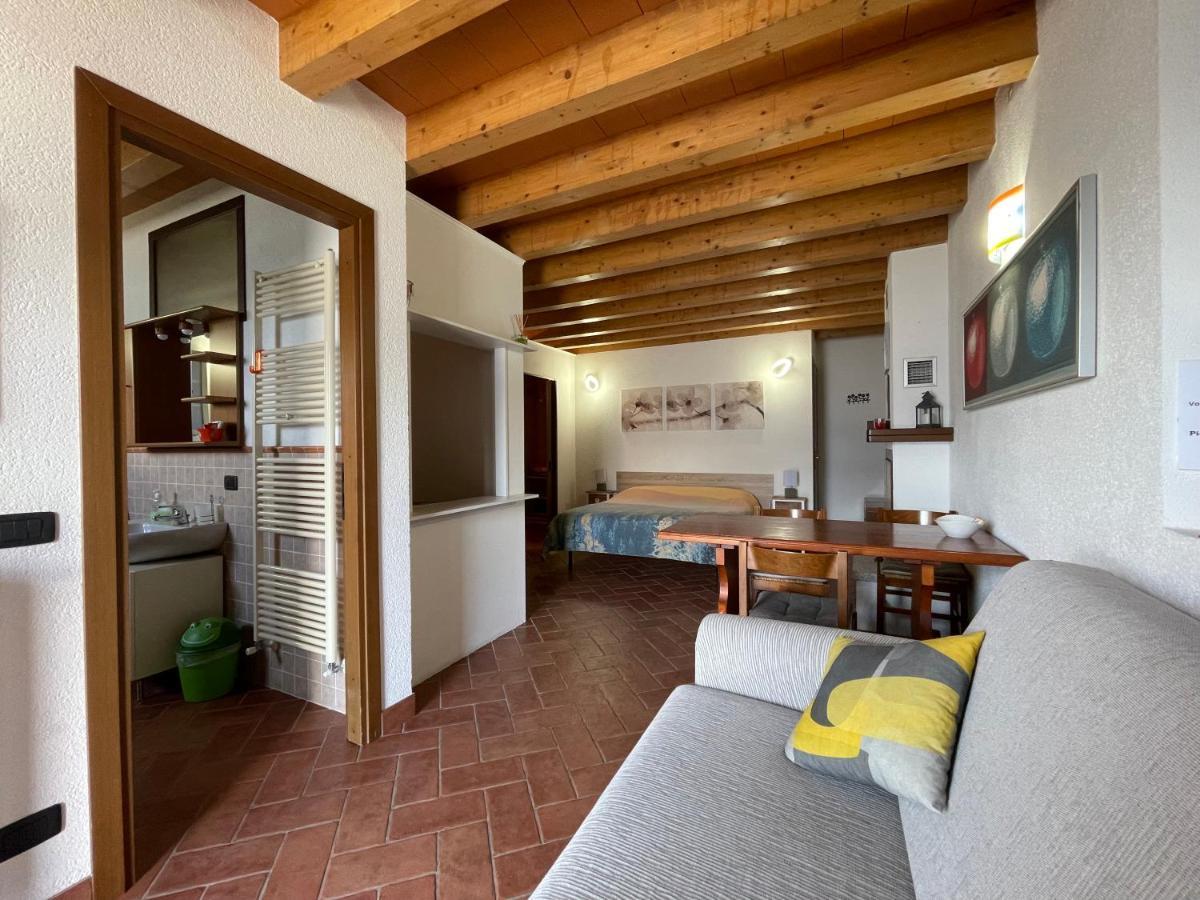 Apartamento Piccolo Girasole Menaggio Exterior foto